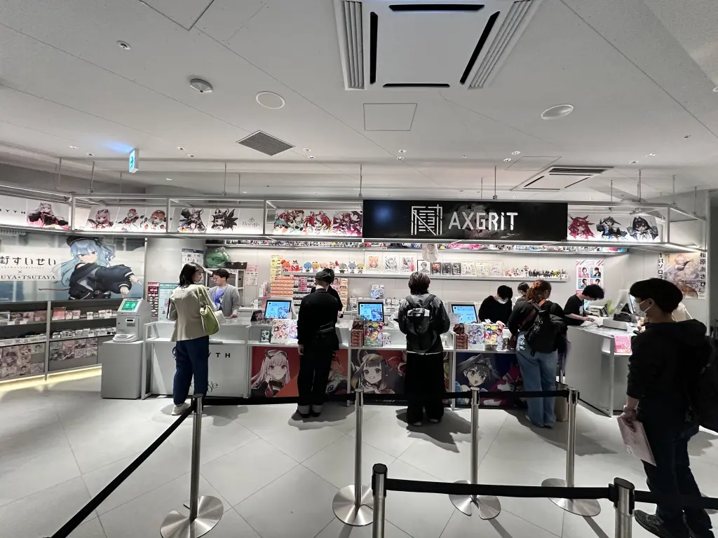ホロライブ　TSUTAYA 渋谷IP書店　一 伊那尓栖 グラフィックTシャツ 渋谷に“武装したホロEN”が降臨！「ホロライブEnglish -Myth-＆-Promise